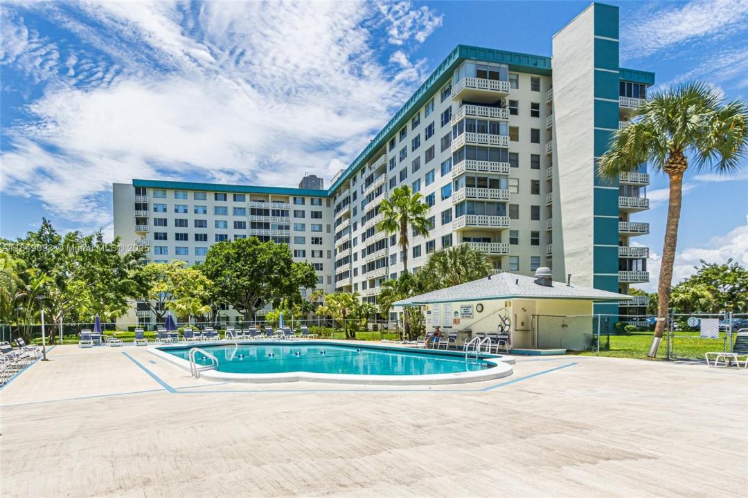 4330 Hillcrest Dr 519, Hollywood, 佛罗里达州 33021, 美国