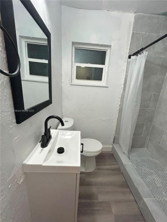 614 Pear St 614, Lakeland, Floride 33815, États-Unis