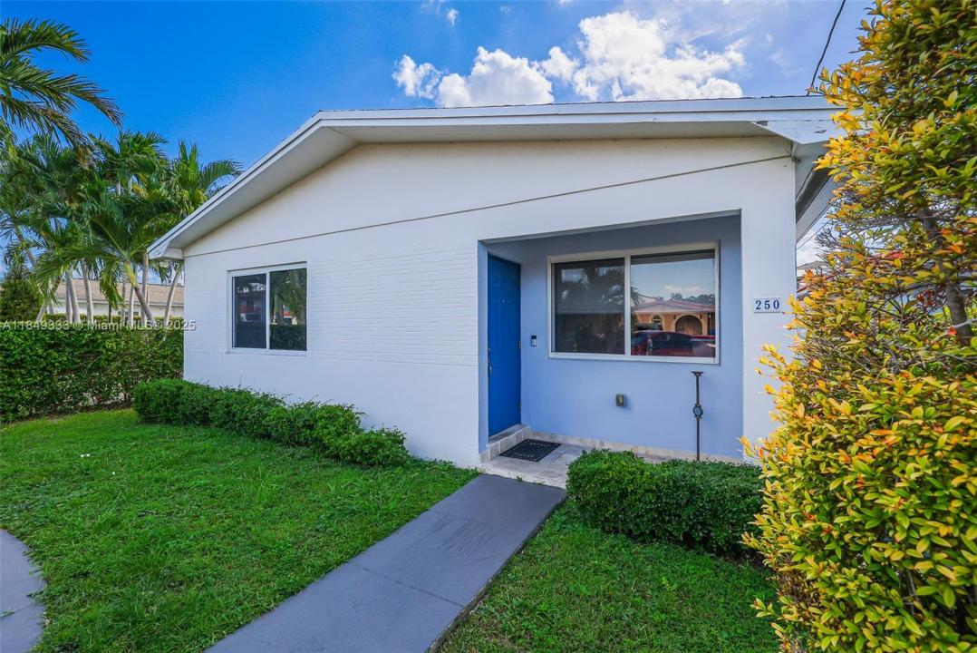 250 NW 61st Ave, Miami, 플로리다 33126, 미국