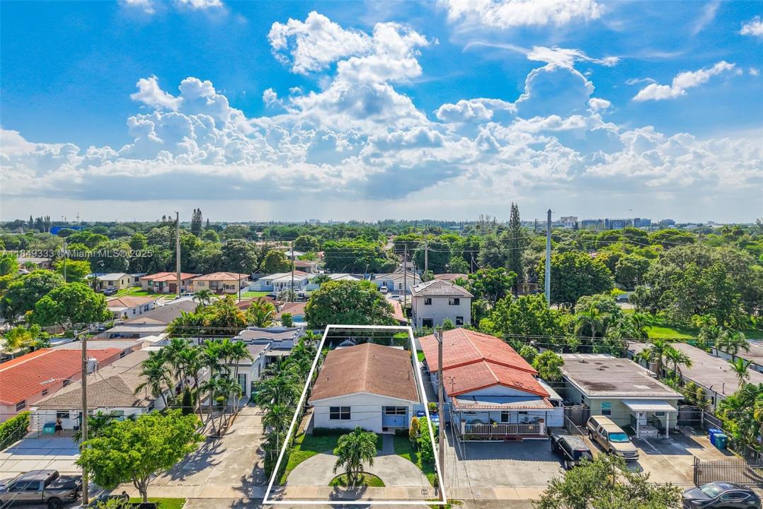 250 NW 61st Ave, Miami, 플로리다 33126, 미국