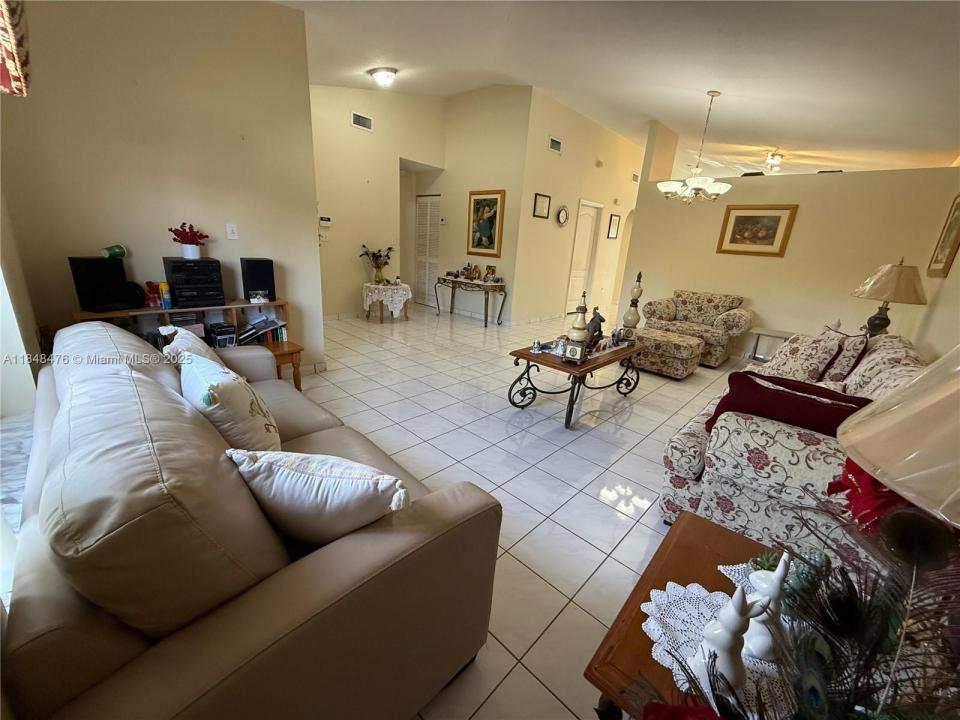 16884 SW 142nd Ct, Miami, フロリダ 33177, アメリカ合衆国
