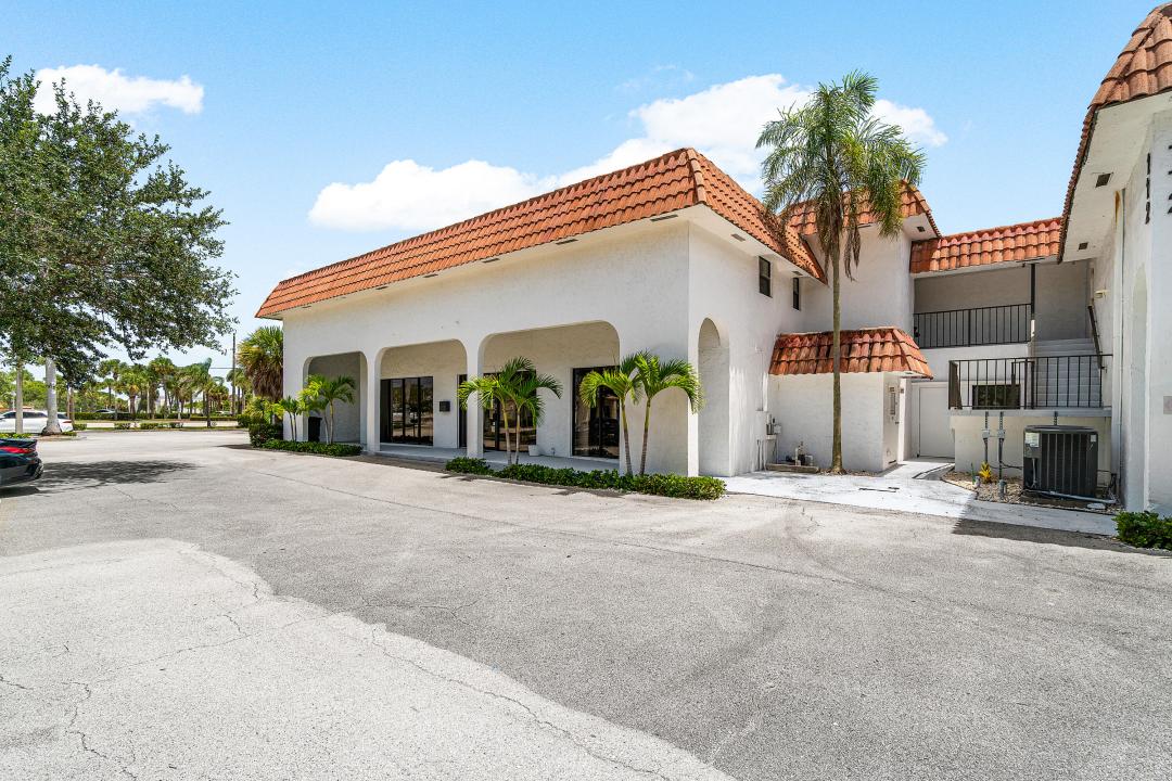 112 N Us Highway 1, Tequesta, Florida 33469