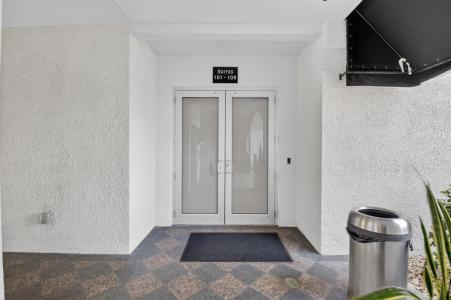 2799 NW 2nd Ave 101-103, Boca Raton, Floride 33431, États-Unis