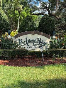 9450 Poinciana Pl 108, Davie, Florida 33324, USA