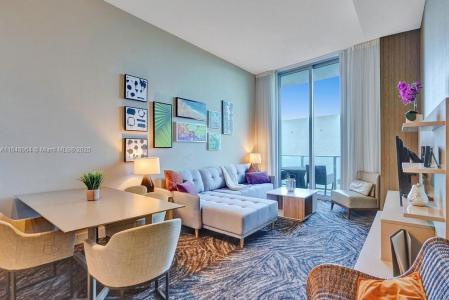 4111 S Ocean Drive 304, Hollywood, Florida 33019, USA