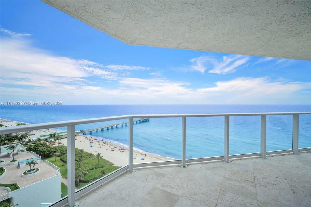 16445 Collins Ave 1426, Sunny Isles Beach, Florida 33160, Stati Uniti
