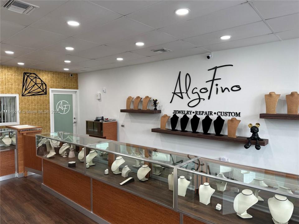 140 Hialeah Dr, Hialeah, 佛罗里达州 33010, 美国