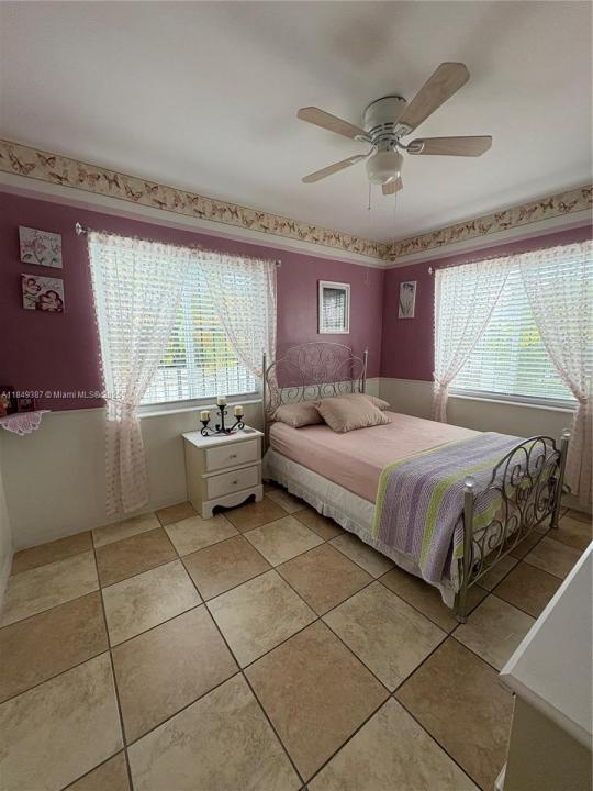 168 NW 39th St, Miami, فلوريدا 33127, الولايات المتحدة