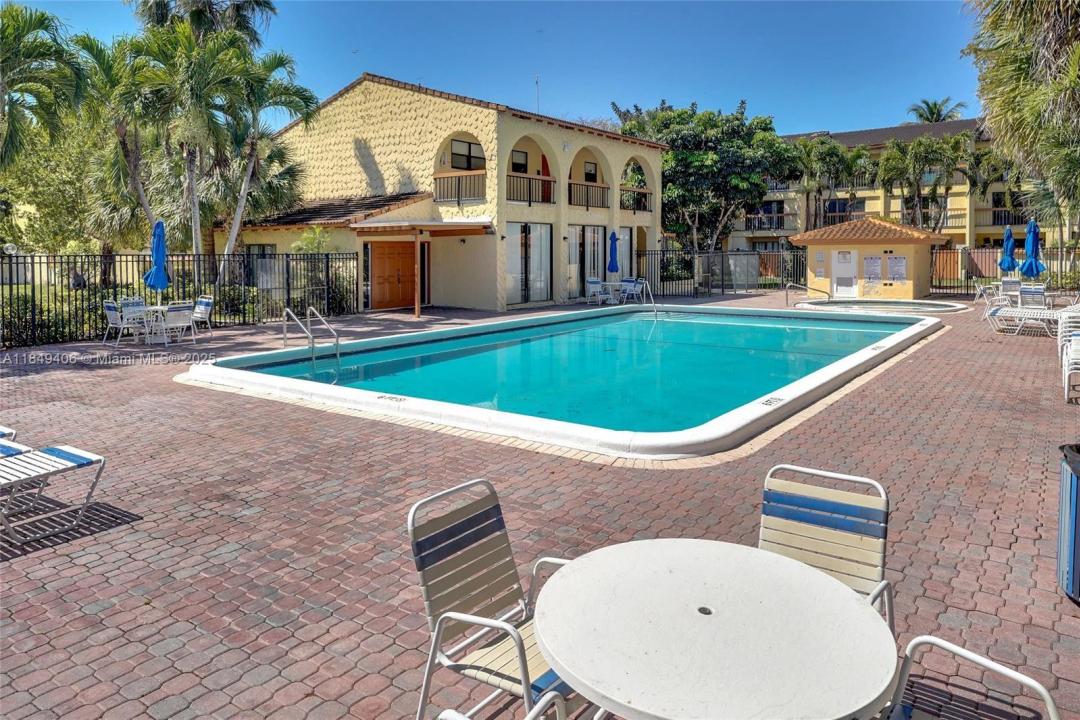 7777 Grande St, Sunrise, Floride 33351, États-Unis
