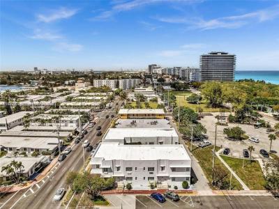 8415 Harding Ave 9, Miami Beach, Florida 33141, USA