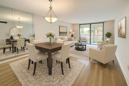 2860 Somerset Dr 211K, Lauderdale Lakes, Florida 33311, USA