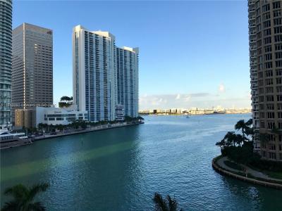 465 Brickell Ave B 717, Miami, Florida 33131, USA