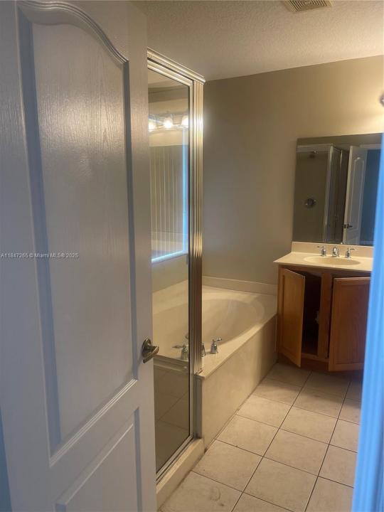4203 Cohune Palm Ct, Green Acres, Флорида 33463, Соединенные Штаты