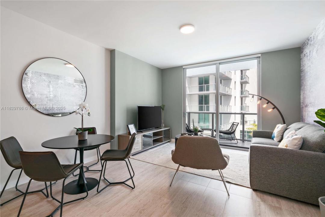 3900 Biscayne Blvd S-818, Miami, Florida 33137