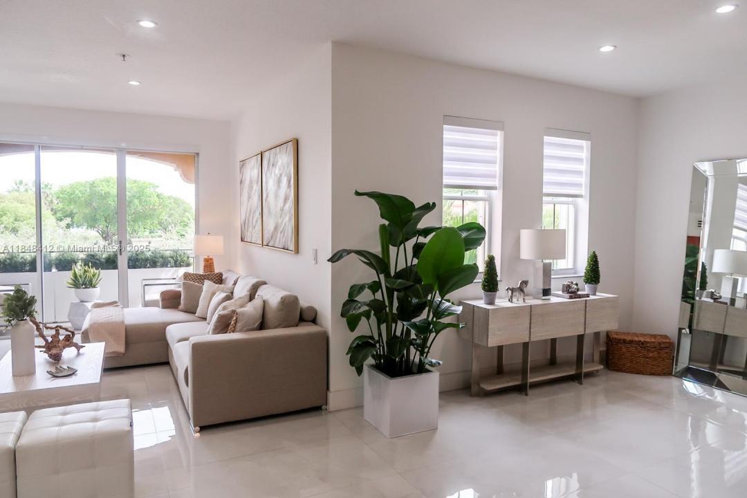 6630 NW 114th Ave 1534, Doral, Florida 33178, HOA KỲ