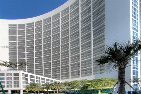 601 NE 36th St 710, Miami, Florida 33137, USA