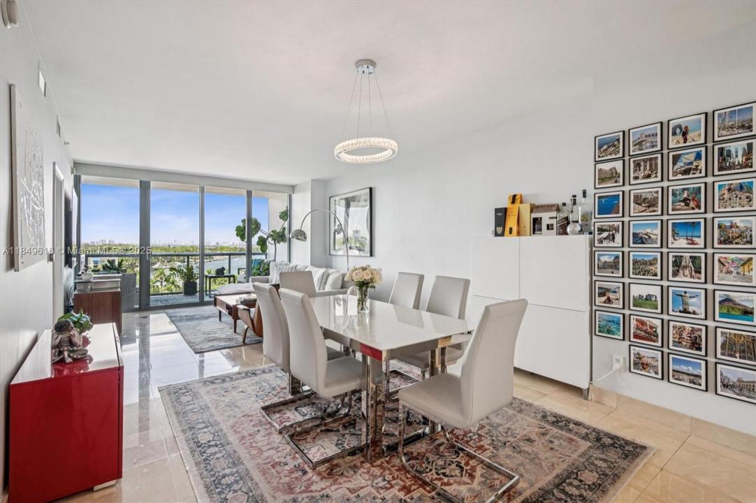 601 NE 36th St 807, Miami, 佛罗里达州 33137, 美国