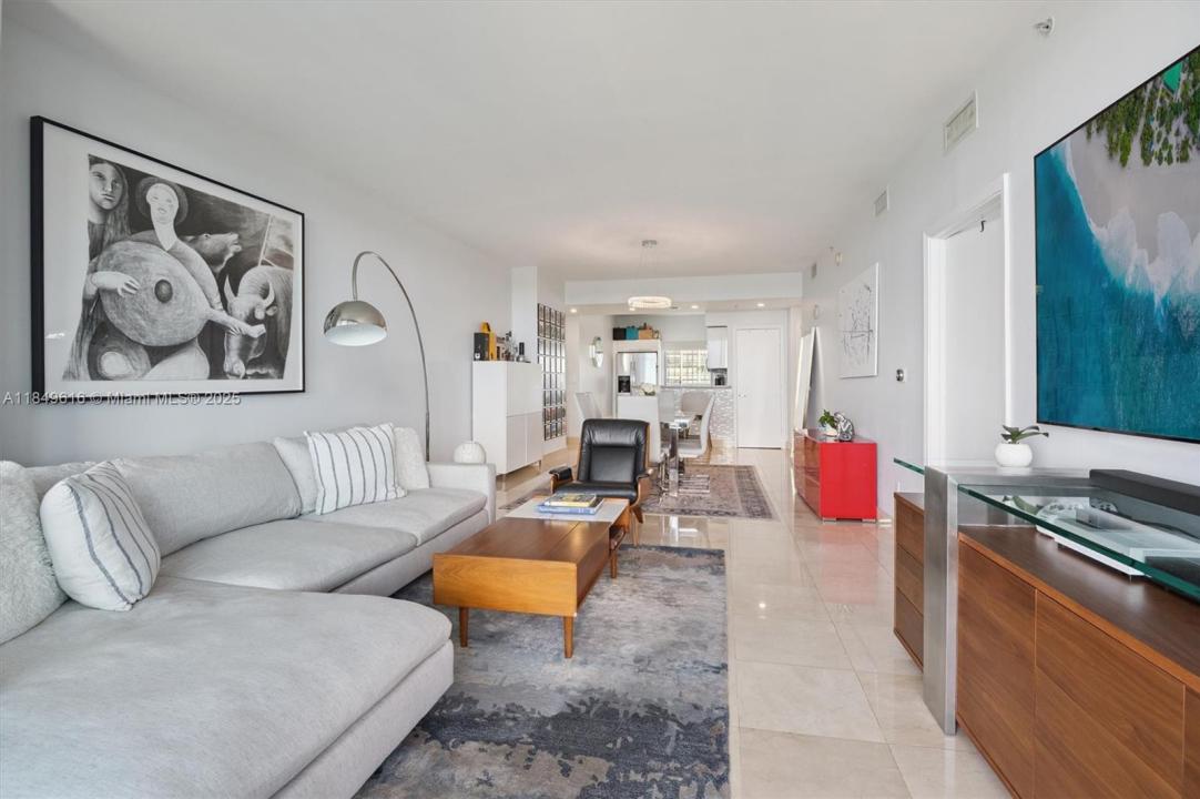 601 NE 36th St 807, Miami, 佛罗里达州 33137, 美国