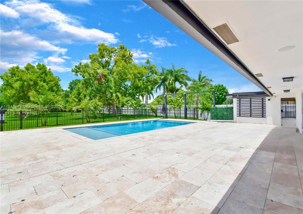 18300 SW 48th St, Southwest Ranches, פלורידה 33331, ארצות הברית של אמריקה 