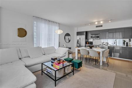 31 SE 6th St 702, Miami, Florida 33131, USA