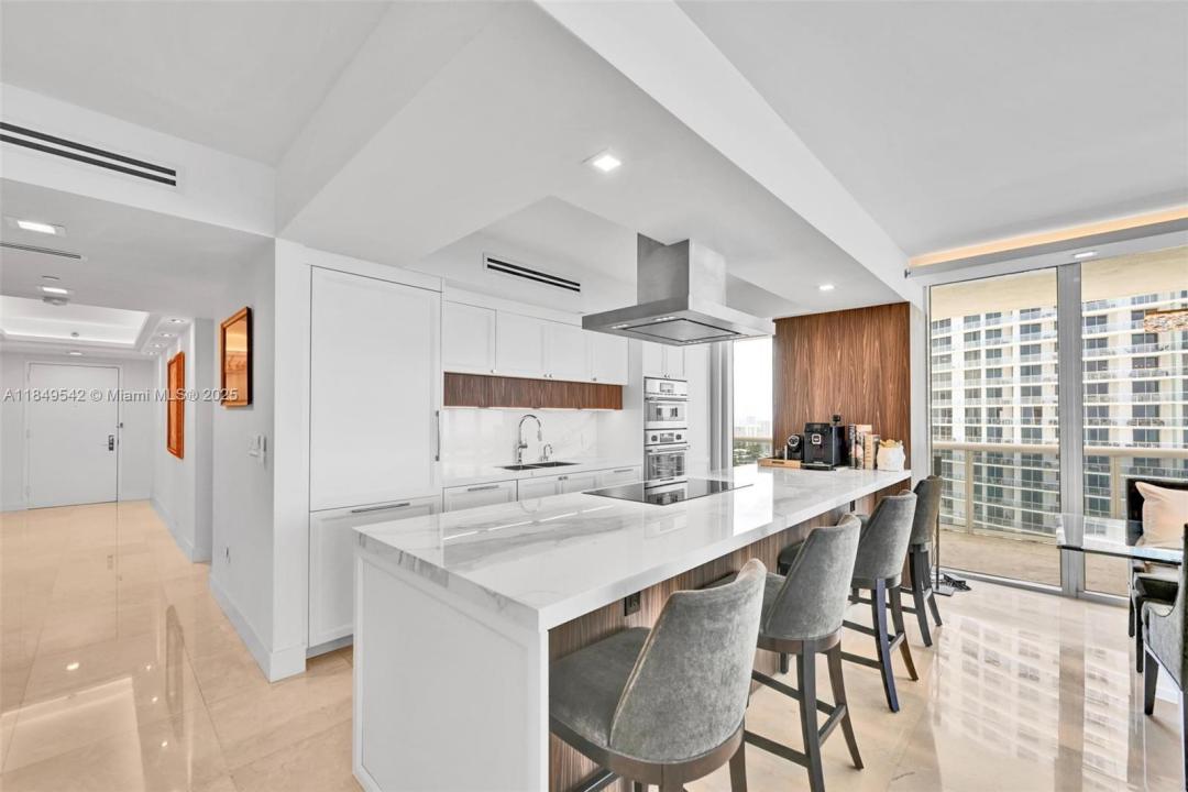 1800 S OCEAN DR 2601, Hallandale Beach, Florida 33009, Amerika Birleşik Devletleri