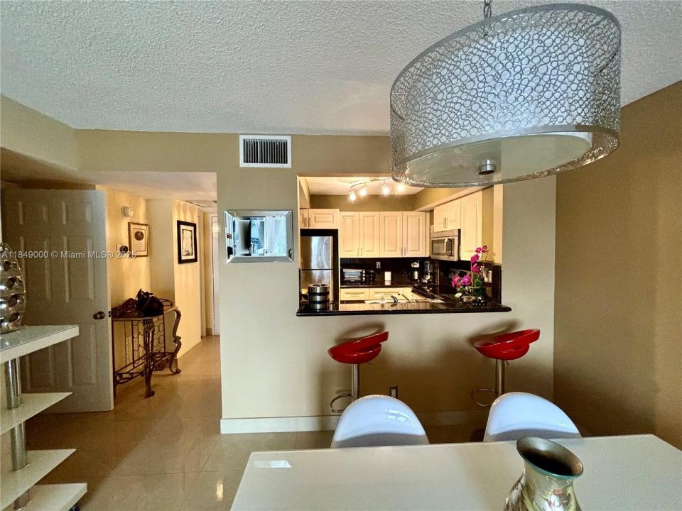 3031 N Ocean Blvd 308, Fort Lauderdale, Florida 33308, Estados Unidos