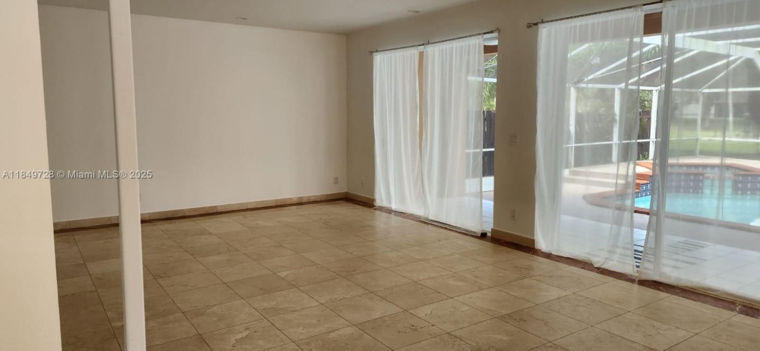 10850 SW 153rd Ct, Miami, Florida 33196