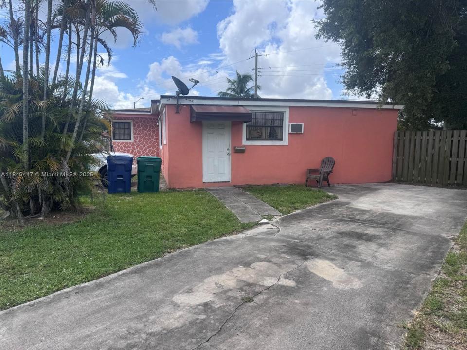 1750 NW 185th St, Miami Gardens, Флорида 33056, Соединенные Штаты