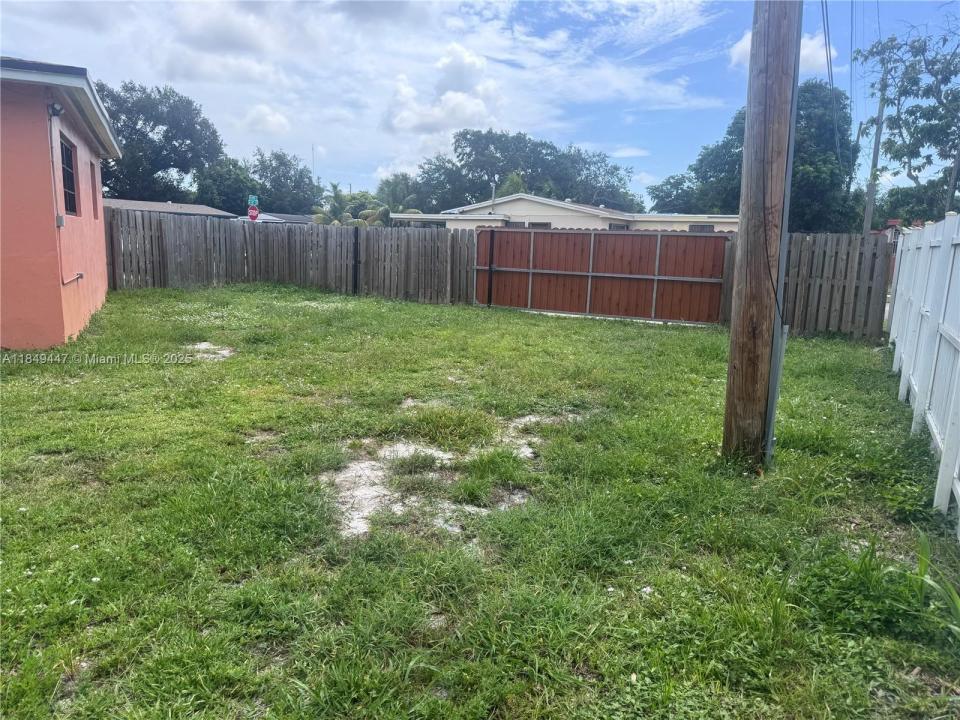 1750 NW 185th St, Miami Gardens, Флорида 33056, Соединенные Штаты