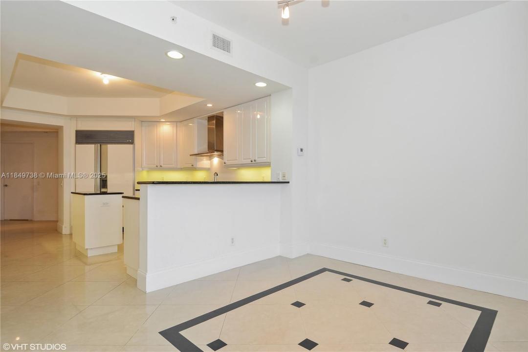 21200 Point Pl 404, Aventura, Florida 33180, HOA KỲ