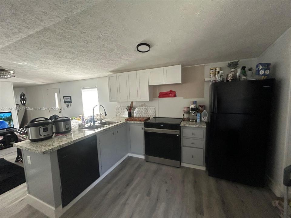 830 S KENNEL ST, Clewiston, פלורידה 33440, ארצות הברית של אמריקה