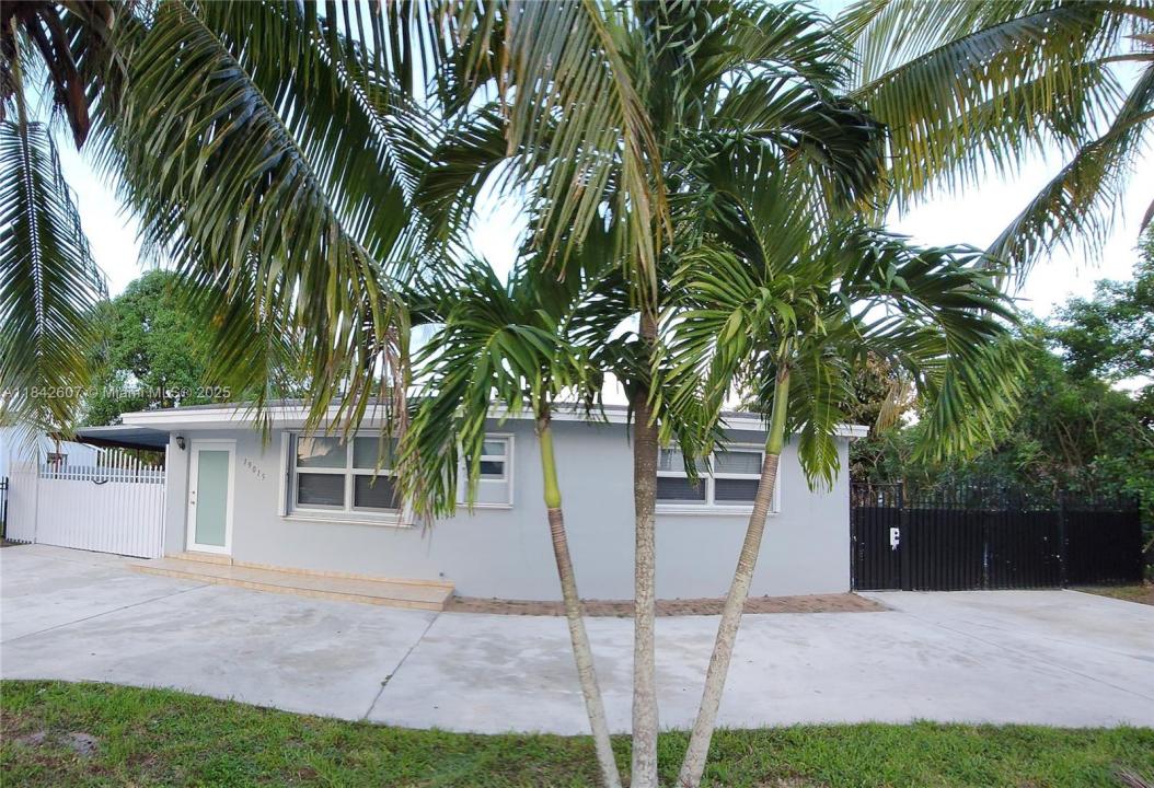 19015 NW 44th Ct, Miami Gardens, Florida 33055, Stati Uniti