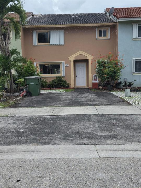 1084 SE 13th Ave, Homestead, Флорида 33035, Соединенные Штаты