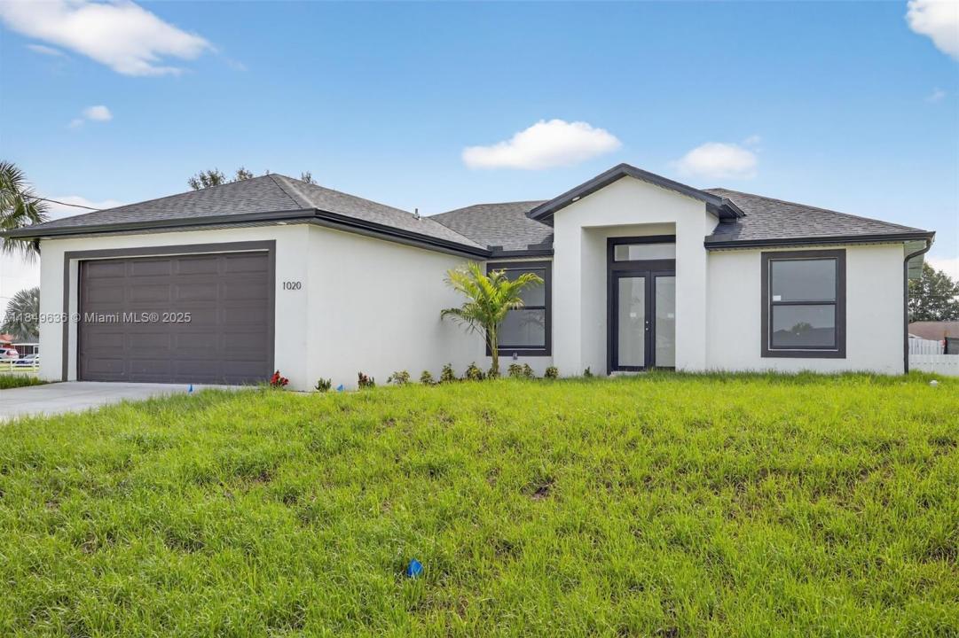 1020 Chapel Ave, Lehigh Acres, فلوريدا 33971, الولايات المتحدة