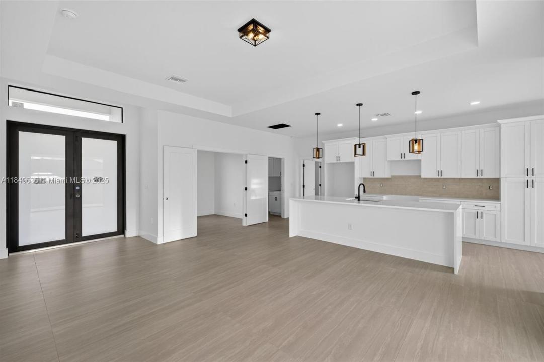 1020 Chapel Ave, Lehigh Acres, فلوريدا 33971, الولايات المتحدة
