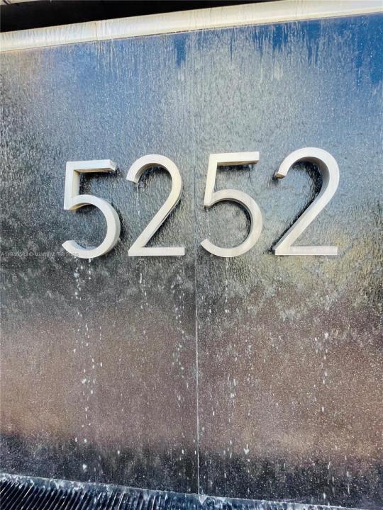 5252 NW 85th Ave 1201, Doral, Florida 33166, HOA KỲ