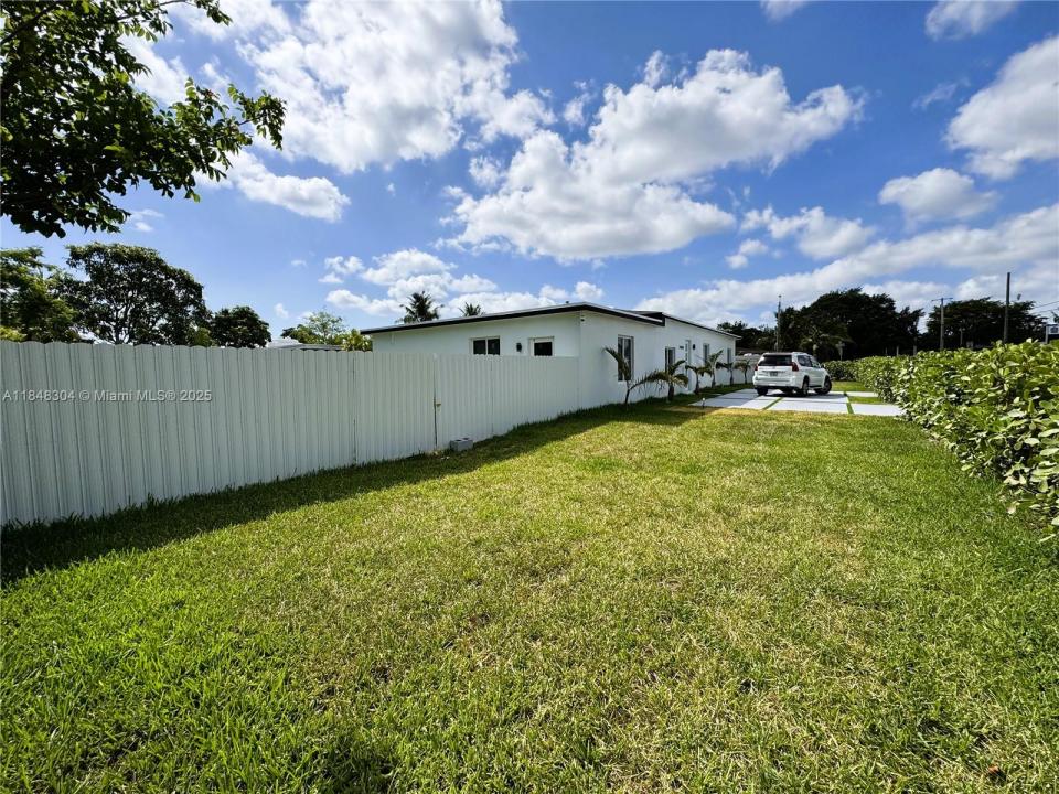 14801 NW 5th Avenue, Miami, Florida 33168
