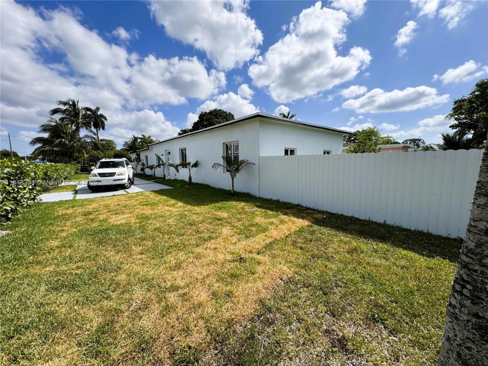 14801 NW 5th Avenue, Miami, Florida 33168