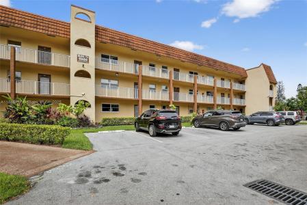 8880 Sunrise Lakes Blvd 310, Sunrise, Florida 33322, USA