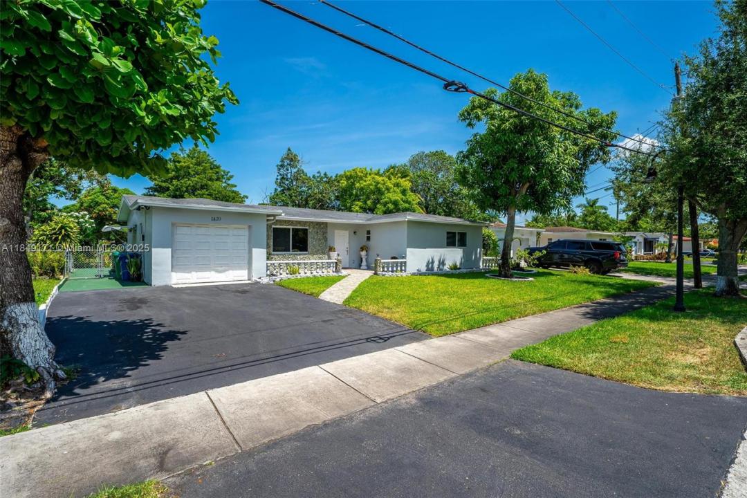 1420 NW 56th Ave, Lauderhill, 佛羅里達州 33313, 美國