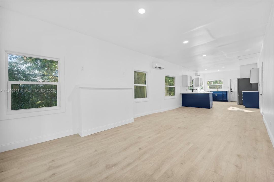 832 N C St, Lake Worth, Florida 33460