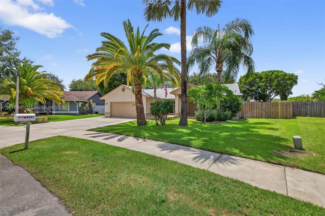 4201 SW 78th Dr, Davie, Florida 33328, Estados Unidos