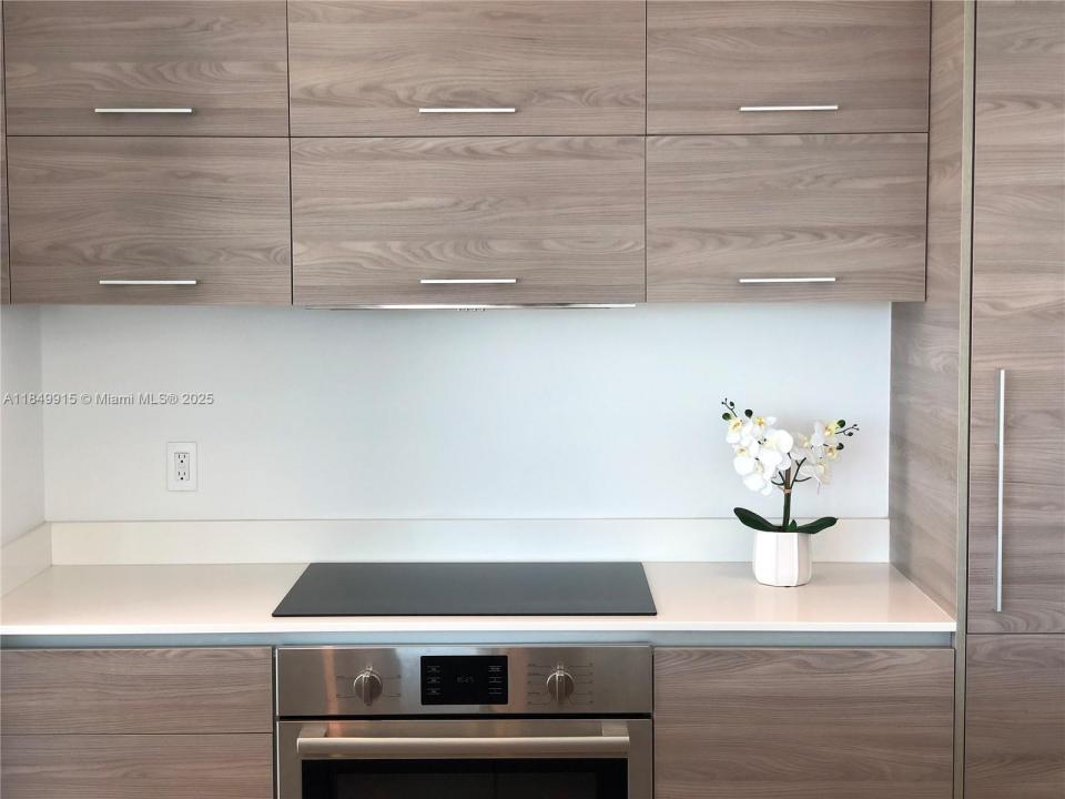 1300 S Miami Ave 1706, Miami, Florida 33130, Estados Unidos