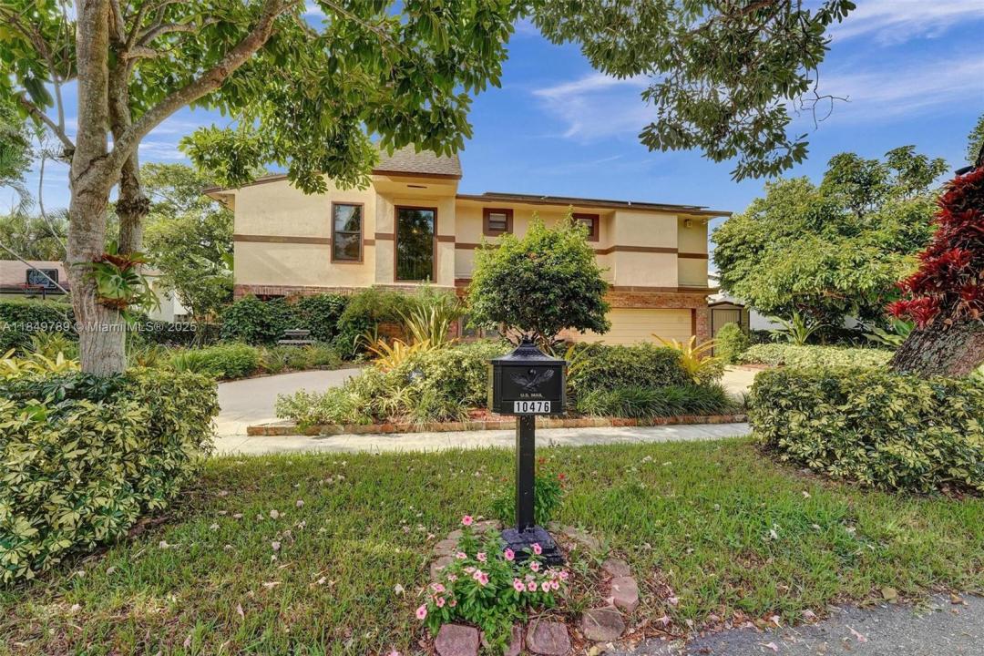 10476 SW 52nd St, Cooper City, Florida 33328