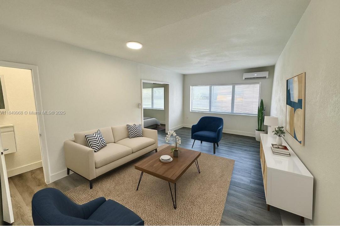 218 Santillane Ave 14, Coral Gables, Florida 33134