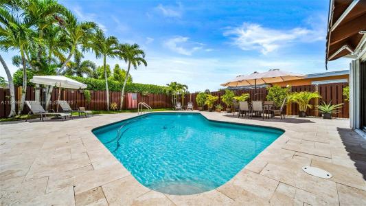 5212 Taft St, Hollywood, Florida 33021, USA