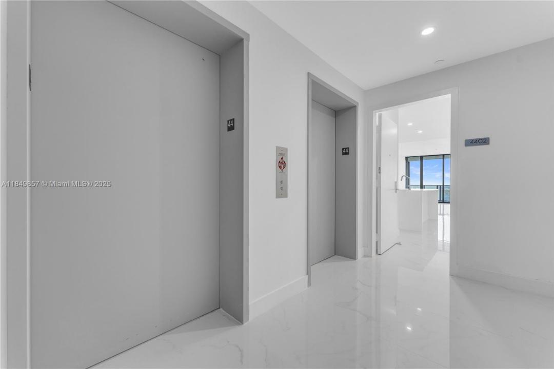 700 NE 24th St 4402, Miami, Florida 33137