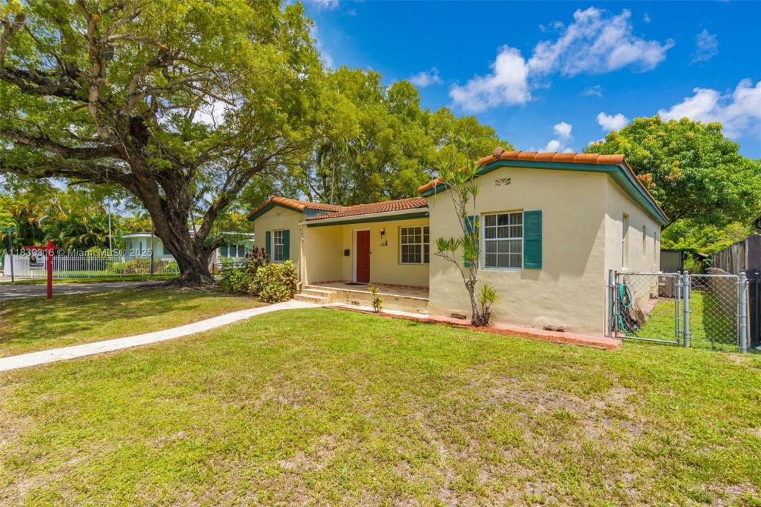 1941 SW 18 St, Miami, Florida 33145