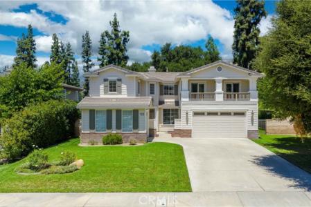 Saratoga Lane, Glendora, California 91741