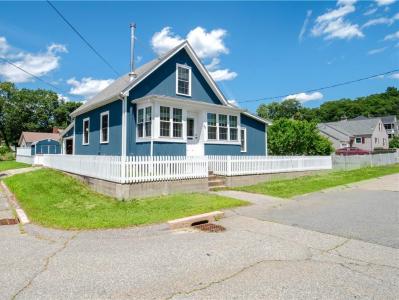 45 Phillips Street, Woonsocket, Rhode Island 02895, Estados Unidos